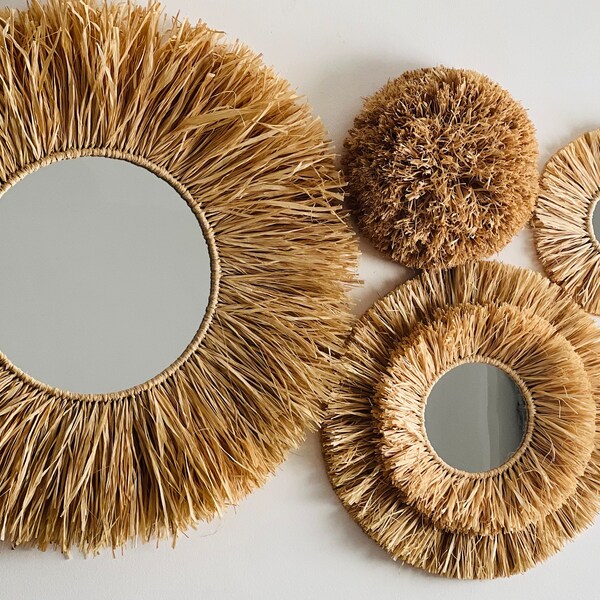 Set of 4 natural raffia wall decorations Raffia mirror and raffia ball