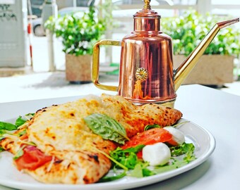 Olive oil / Oil cruet /oliera in rame/copper oil dispenser/ pizza oil cruet /oil dispenser