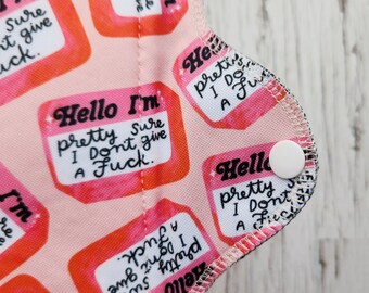 Reusable cloth pads in "Hello I'm" pique print, washable menstrual cloth pads for a zero waste period