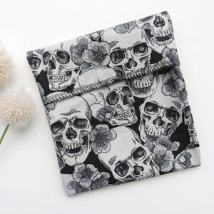 Waterproof Cloth Pad Wrapper: Cotton & PUL Reusable Pouch Skulls