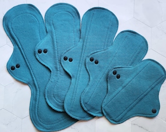 Reusable cloth pads in teal cotton pique in various sizes, washable, zero waste menstrual cloth pads