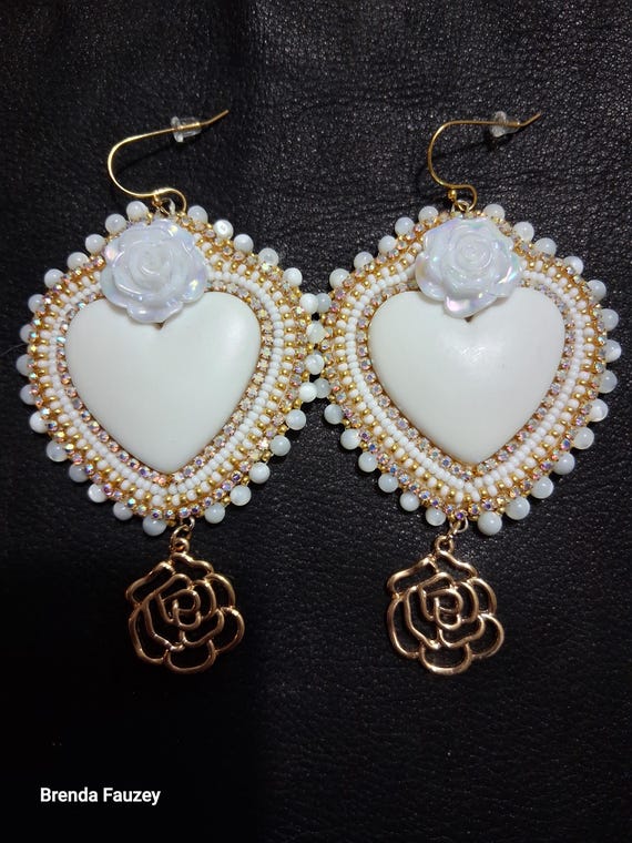 Beaded Heart Earrings With Roses