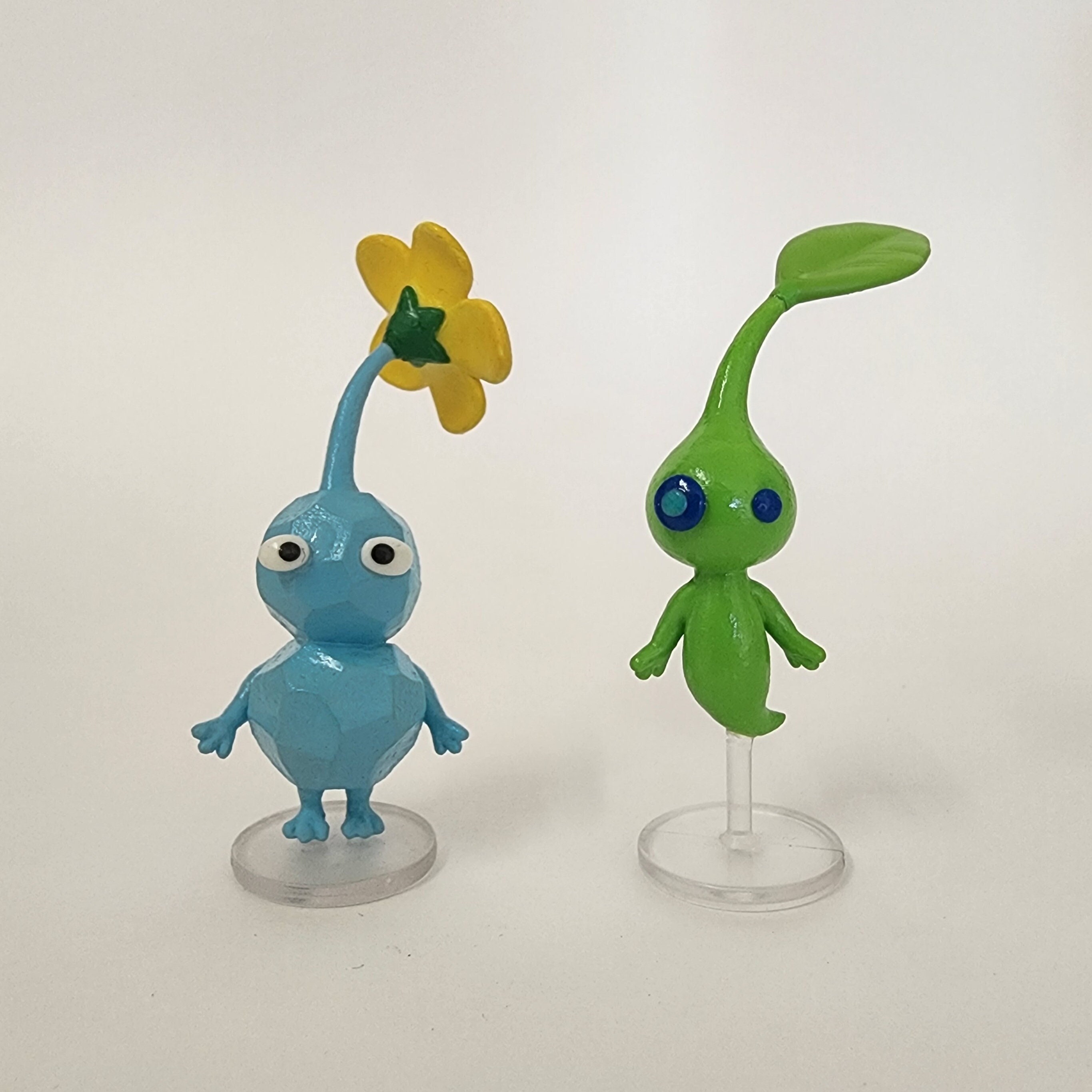 Top 5 best phone cases to get you a girlfriend : r/Pikmin