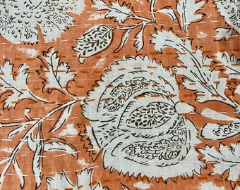 Courtepointe Kantha florale minimaliste Boho faite à la main