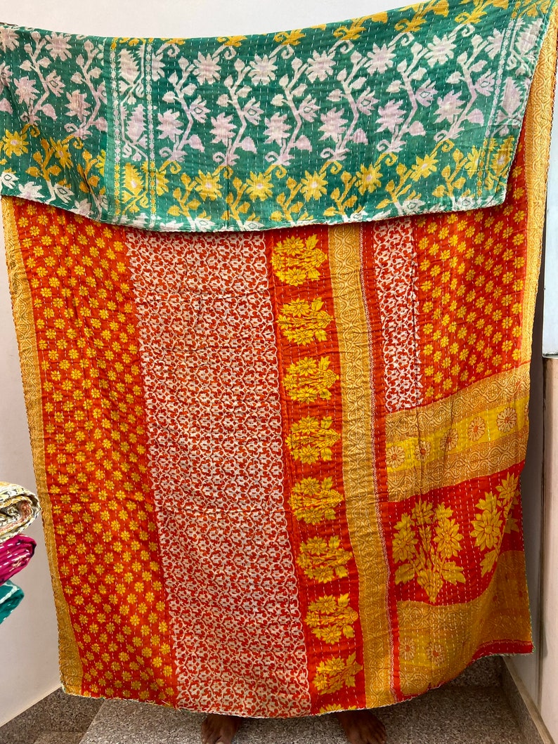 Lote al por mayor de mantas de tiro Kantha de algodón vintage indio hechas a mano Sari Kantha imagen 8