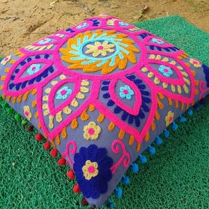 Suzani bawełniana haftowana poduszka dekoracyjna poszewka w stylu vintage do domu różne kolory zdjęcie 8