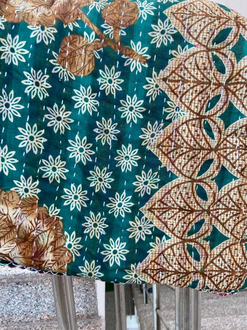 Indischer Vintage-Kantha-Quilt, Großhandel mit böhmischen Decken und Überwürfen Bild 6