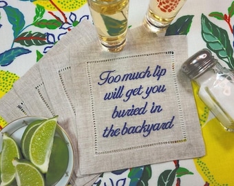 Bestickte Leinen Cocktailservietten: Personalisiertes Bar Dekor