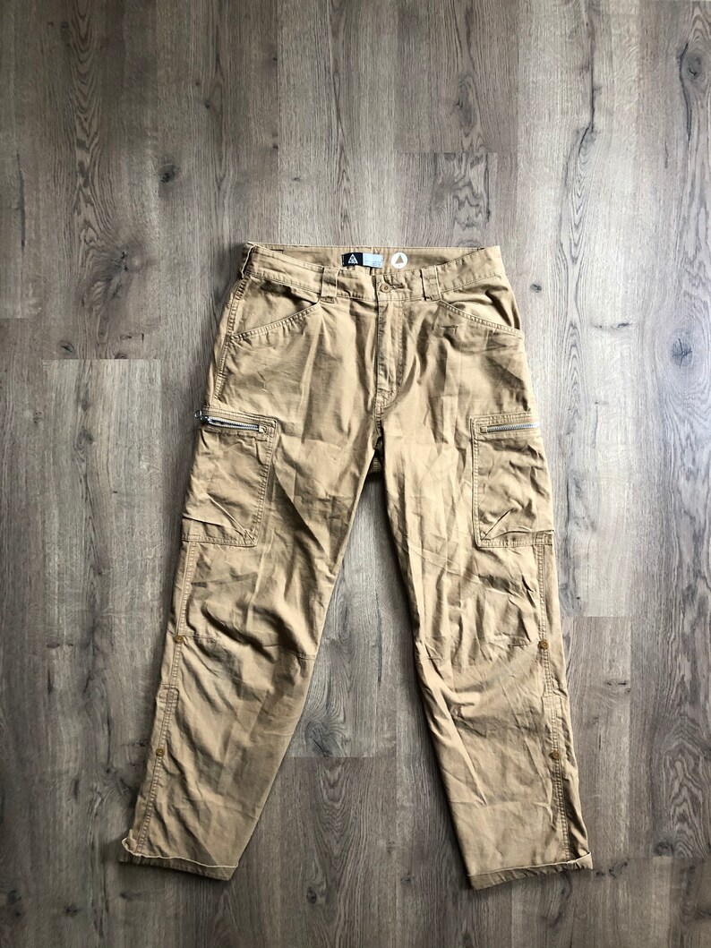 nike acg cargo pants khaki