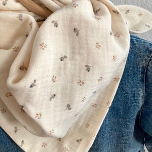 Chèche foulard bébé enfant double gaze de coton écru fleuri image 2