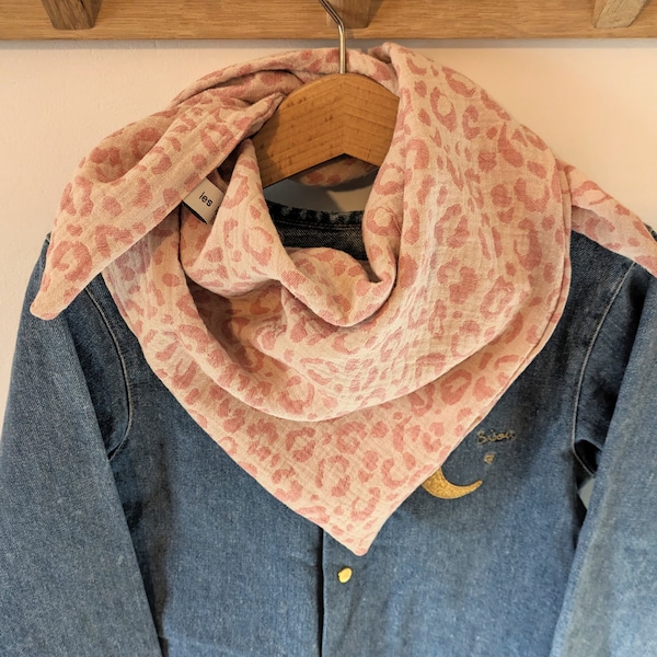 Chèche foulard bébé enfant double gaze de coton rose léopard