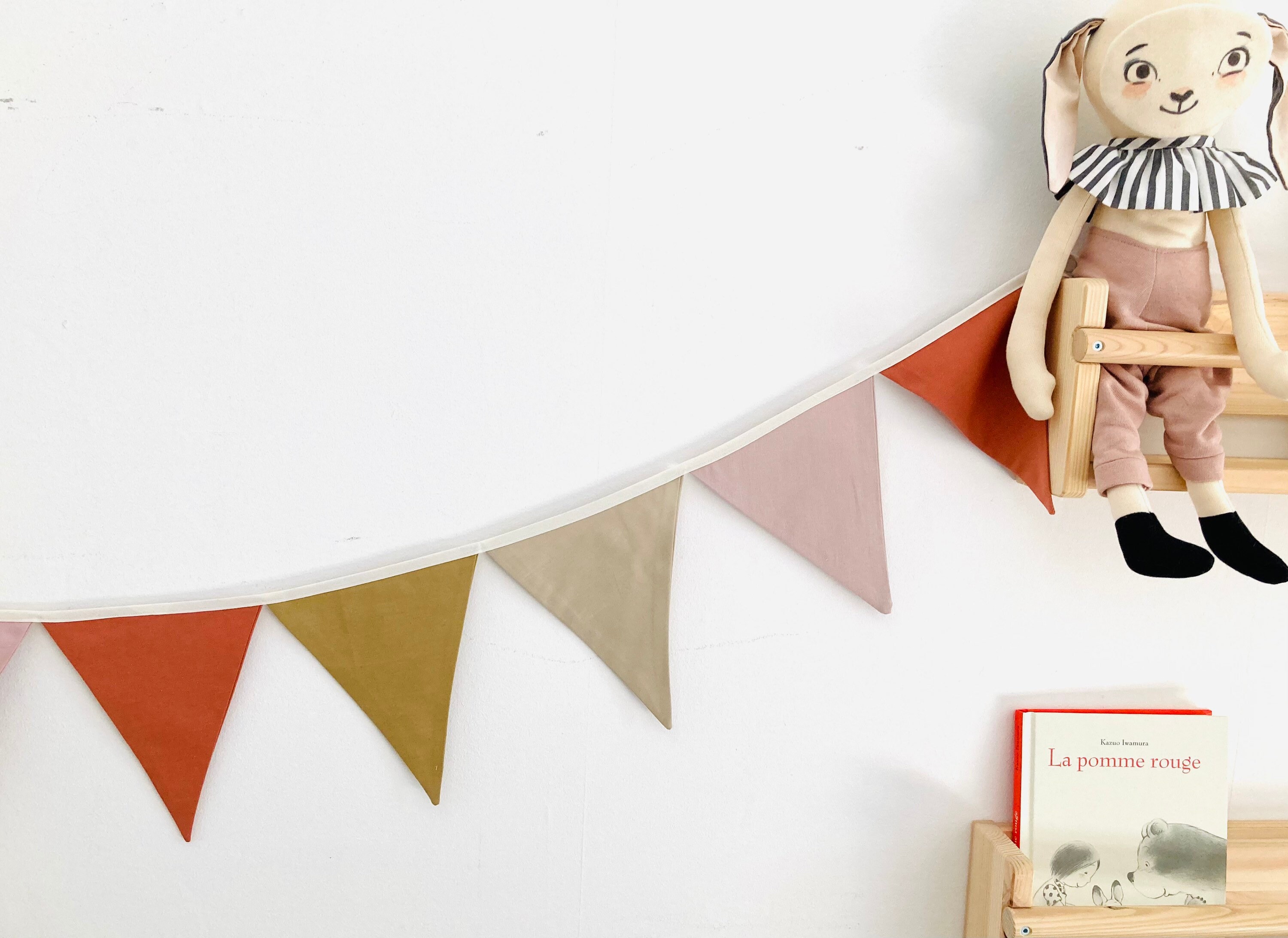 Guirlande de Fanions Triangles Tissu Décoration Chambre Bohème