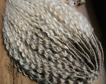 Blonde Ombre Curly Crochet Dread Extensions: Wavy Synthetic Dreads