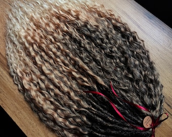 Brown to Blonde Curly Crochet Dreadlocks - Ombre Synthetic Wavy Dreads Extensions
