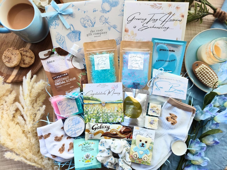 NEW MUM GIFT: Luxury Mum to Be Gift Box | Blue Postpartum Pamper Hamper ...