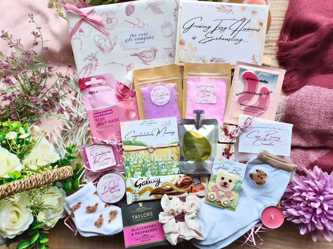 NEW MUM GIFT: Luxury Mum to Be Gift Box | Pink Postpartum Pamper Hamper ...