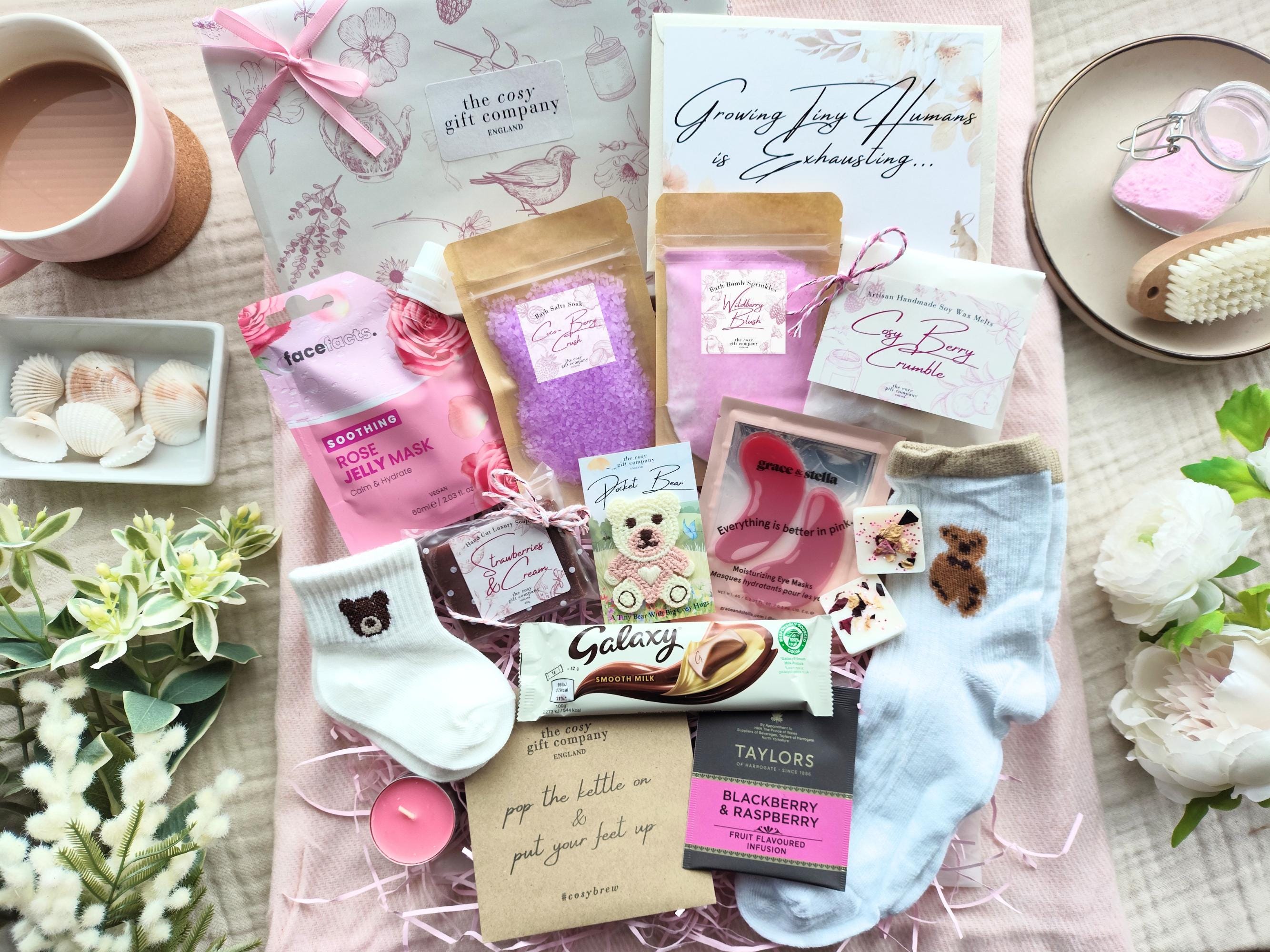 NEW MUM GIFT: Luxury Mum to Be Gift Box | Pink Postpartum Pamper Hamper ...