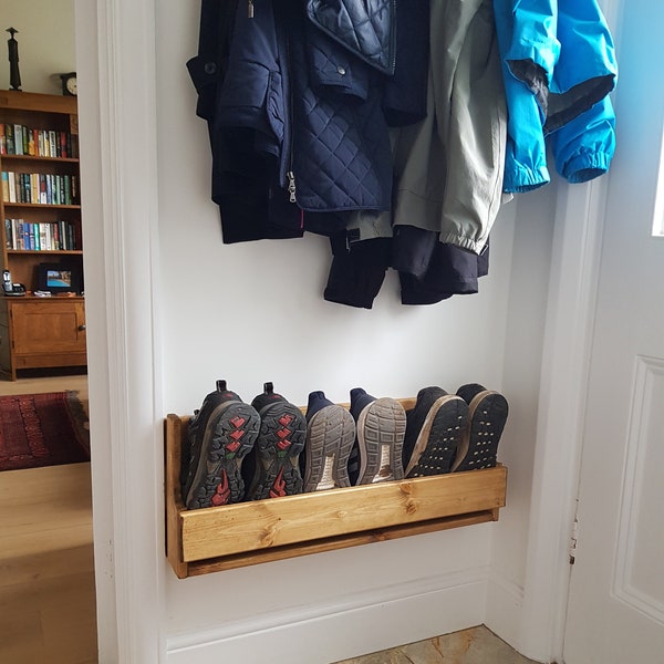 Rustic Reclaimed Wood Wall Mounted Shoe Rack - Small Space Storage (75cm)