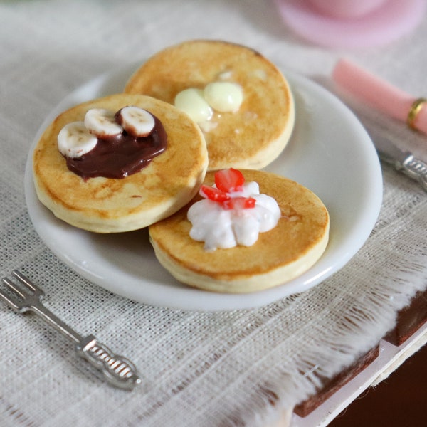 1/6 Miniatur Pfannkuchen mit Butter, Banane oder Erdbeeren