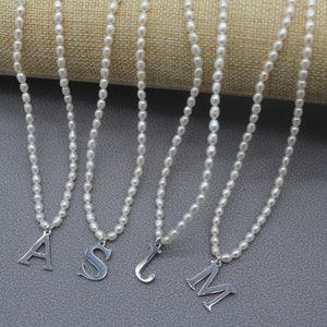 Silver/Gold  Initial Necklace,Natural Freshwater Pearl Necklace,Custom Pearl Necklace,Beaded Necklace,Gift For Mom,Birthday Gift,-JPN01