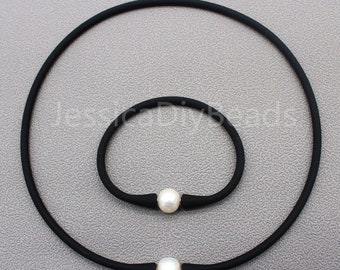 1 Set--16 Inches Nearly Round White Pearl Rubber Silicone Necklace & 7 Inches Bracelet Set ,Pearl Choker Necklace Set, Wedding Jewelry-Bar61