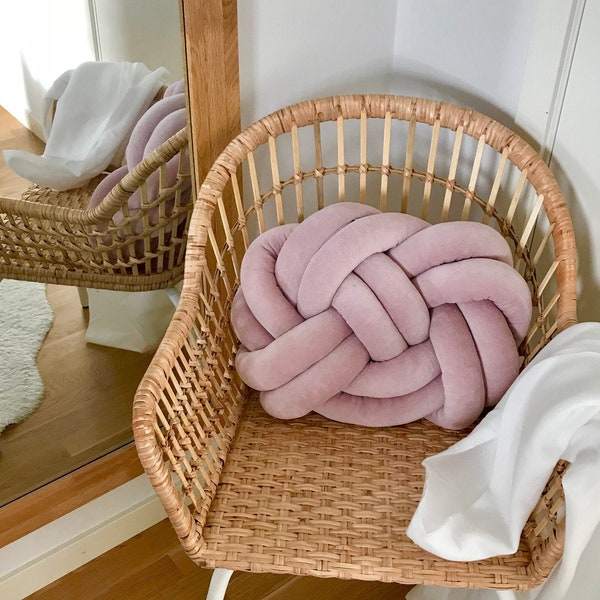 Dusty Pink Infinity Knot Cushion, Scandinavian Knot pillow “Ember”, Large Reversible Knot Pillow 2in1