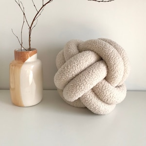 Bouclé Ball Pillow Porcelain Color Scandinavian Knot Pillow Decorative Textured Cushion Minimalist Home decor Gift