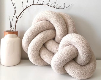 Boucle Knot cushions, Cute pillows in Swirl knot, Set of 2 Flat knot pillows, Original Swedish design