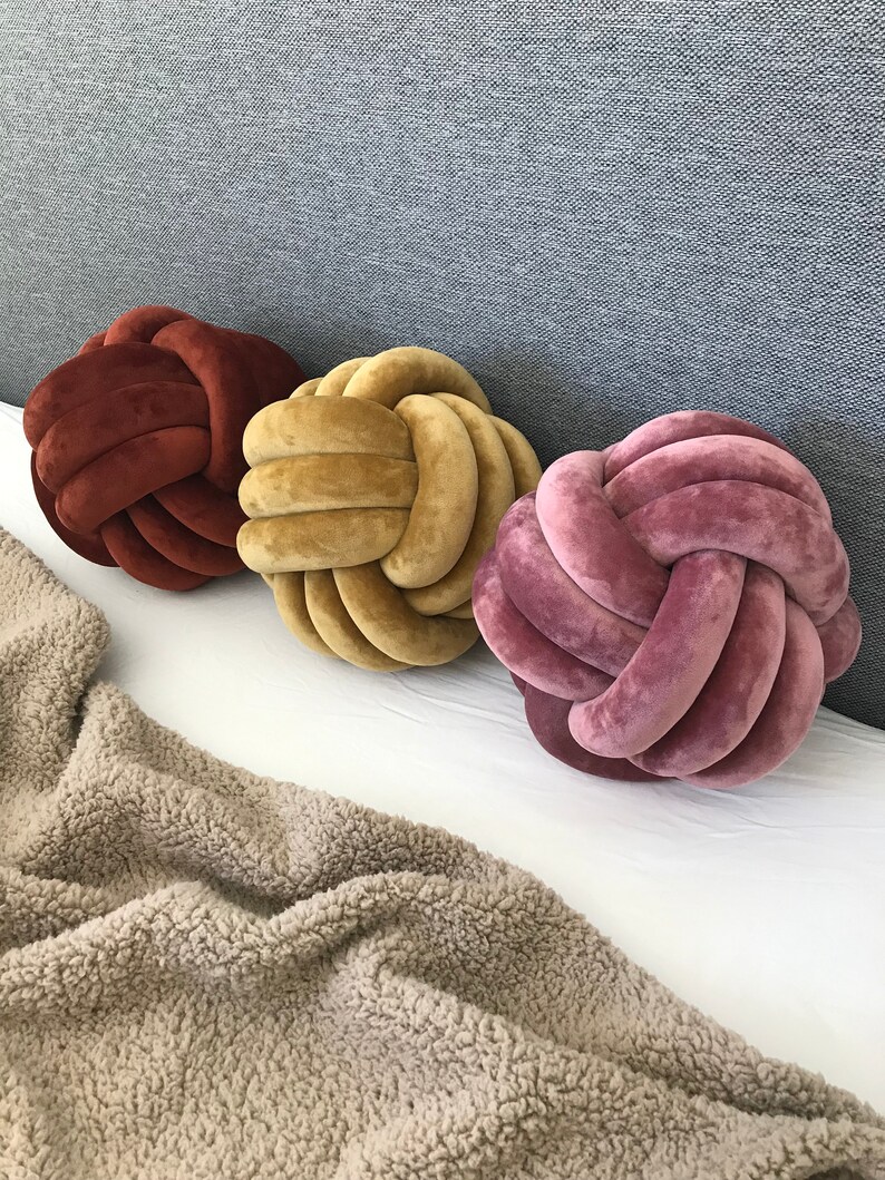 Dusty Pink Knot Pillow Large Velvet Knot Pillow Luxury Knot Etsy