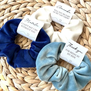 Personalized Bridesmaid Proposal Gift Soft Velvet hair Scrunchies with Bridesmaids Tair Ties Gift Custom Name Tag Minimalist Design