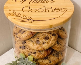 Personalized Glass Cookie Jar – Cocoa or Coffee — Engraved Bamboo Lid, Farmhouse Kitchen Storage