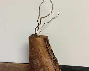 Walnut Centerpiece