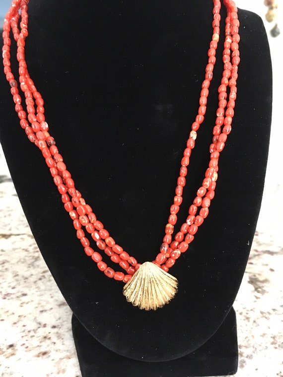 Coral Seas Necklace and Pierced Earring Set 1996 V