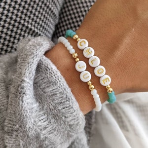 Pulsera personalizable con cuentas de cristal y letras del alfabeto: pulsera con nombre, bebé, niño, despedida de soltera, regalo para mamá, gracias, maestra atsem