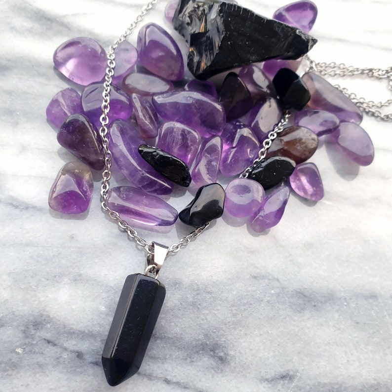 SCHUTZ vor NEGATIVEN TOXISCHEN Energien Kerze mit Halskette und Energiespitze Anhänger Amethyst und Obsidian Kristalle Geburtstag Geschenk zdjęcie 2