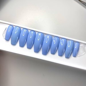 Aurora Básico pastel azul bebé prensa en uñas uñas artificiales uñas adhesivas uñas de gel falsas brillantes o mate azul liso imagen 1