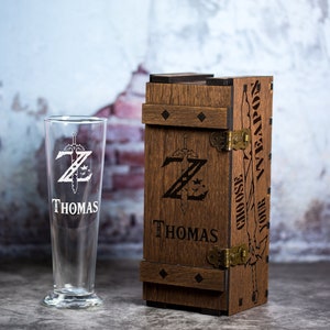 Personalized beer glass groomsmen gift Engraved pint glass beer mug custom gifts for best man cave gift Housewarming gift father's day gift