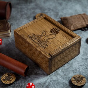 Personalized Dice box, Dice holder, Game Master gift wooden dice box