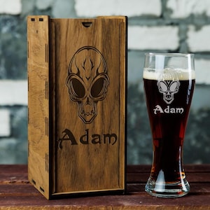 Personalized Beer Glass with Gift Box, Custom Beer Glass, Birthday Gift, UFO Alien Glasses, Gifts for Alien Lovers, Father gift, Men gifts