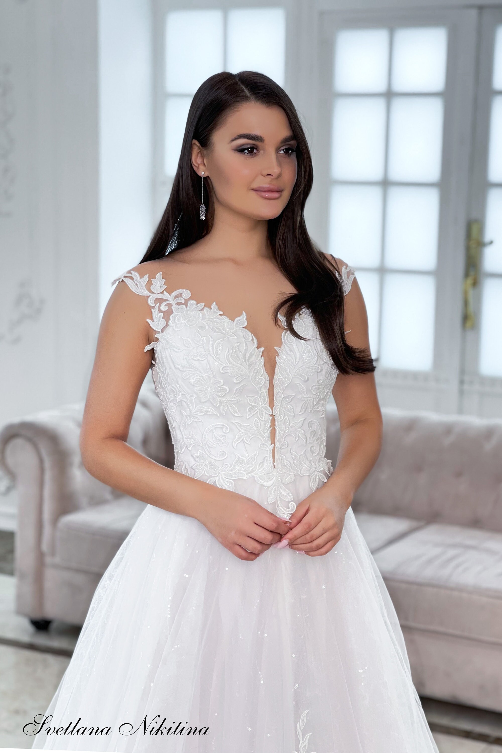 Glänzende Hochzeitskleid mit Zug Spitze Hochzeit Kleid ...
