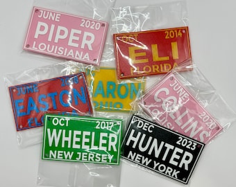 Letrero personalizado para matrícula de bicicleta infantil, decoración de pared o puerta para cuarto de juguetes, con nombre, fecha y palabras personalizadas, ideal para juegos de simulación navideños.