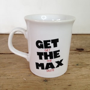 Vintage Coloroll Maxwells Advertising Mug In Good Condition.