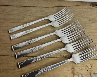 Vintage Boxed Set Of 6 X Hampton Court Pattern Community Plate Dessert Forks. Good Condition