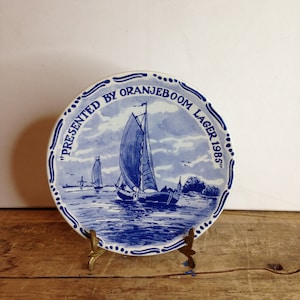 Vintage Very Rare Delfts Blauw Chemkefa Oranjeboom Lager Hanging Plate - Very Nice Solid Plate in Good Condition.