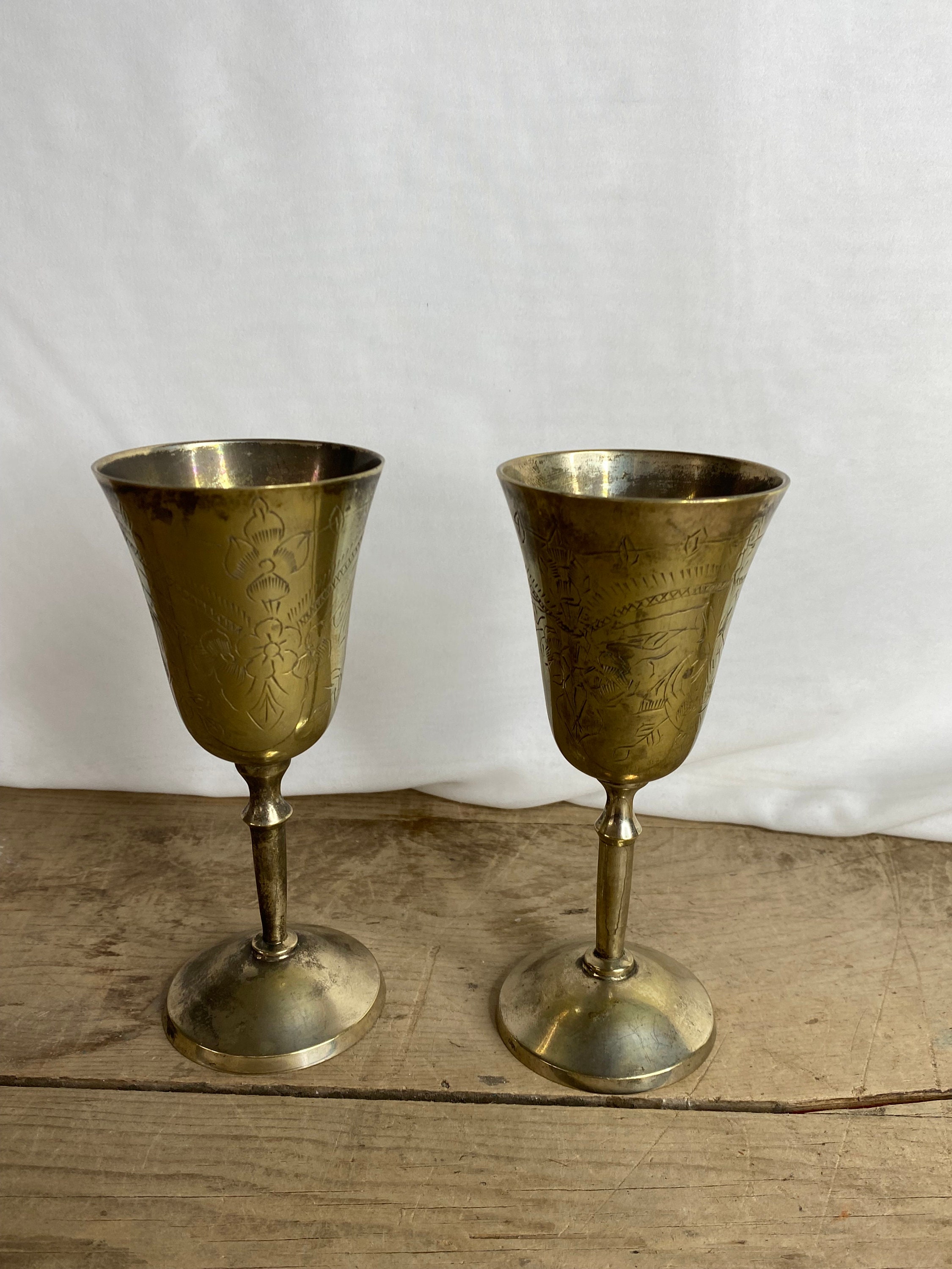  Alasum 4 Pcs Brass Wine Glass Decoration Royal Wine Cup Whiskey  Small Goblet Brass Wine Goblet Brass Goblet Chalice Vintage Brass Goblets  Glass Decorative Cup Tibetan Rum : Home & Kitchen