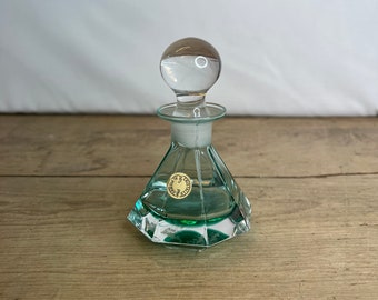 Vintage Collezione 24% Lead Crystal Chunky Clear and Green Angular Style Glass Perfume Scent Bottle with Ball Stopper. Good Condition