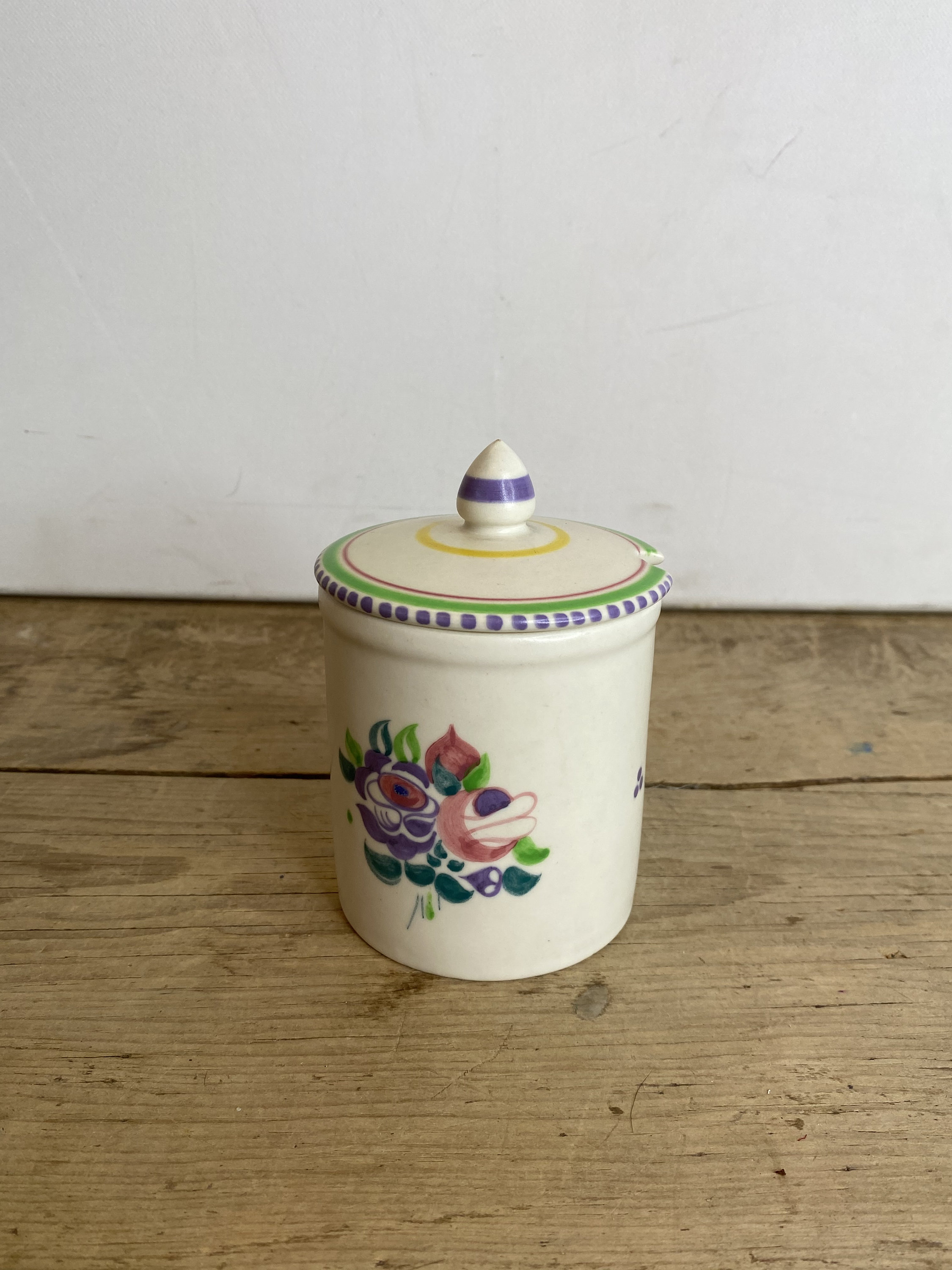 Vintage 1950's Poole Pottery Traditional WW Floral Pattern Round