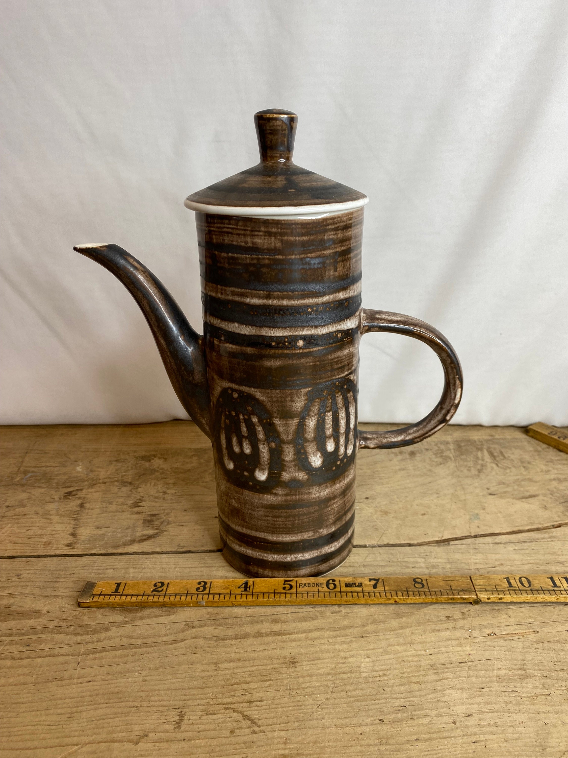 Vintage 14 Piece Cinque Port Pottery Monastery Rye Brown Circle Pattern Coffee Set Cups, Saucers, Milk, Sugar and Coffee Pot. Good Condition - Etsy Canada Vintage 14 Piece Cinque Port Pottery Monastery Rye Brown Circle Pattern Coffee Set Cups, Saucers, Milk, Sugar and Coffee Pot. Good Condition - Etsy Canada
