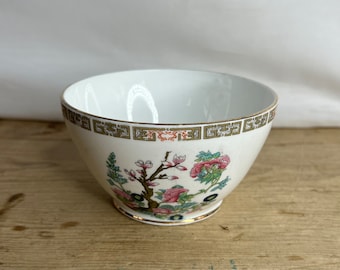 Vintage Large Melba Bone China Sugar Bowl / Dish Indian Tree Design in Good Condition.