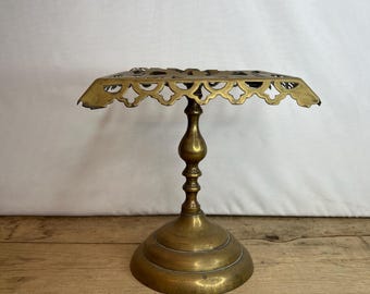 Antique Victorian Ornate Solid Brass Trivet, Raised On A Pedestal. In Good Condition.